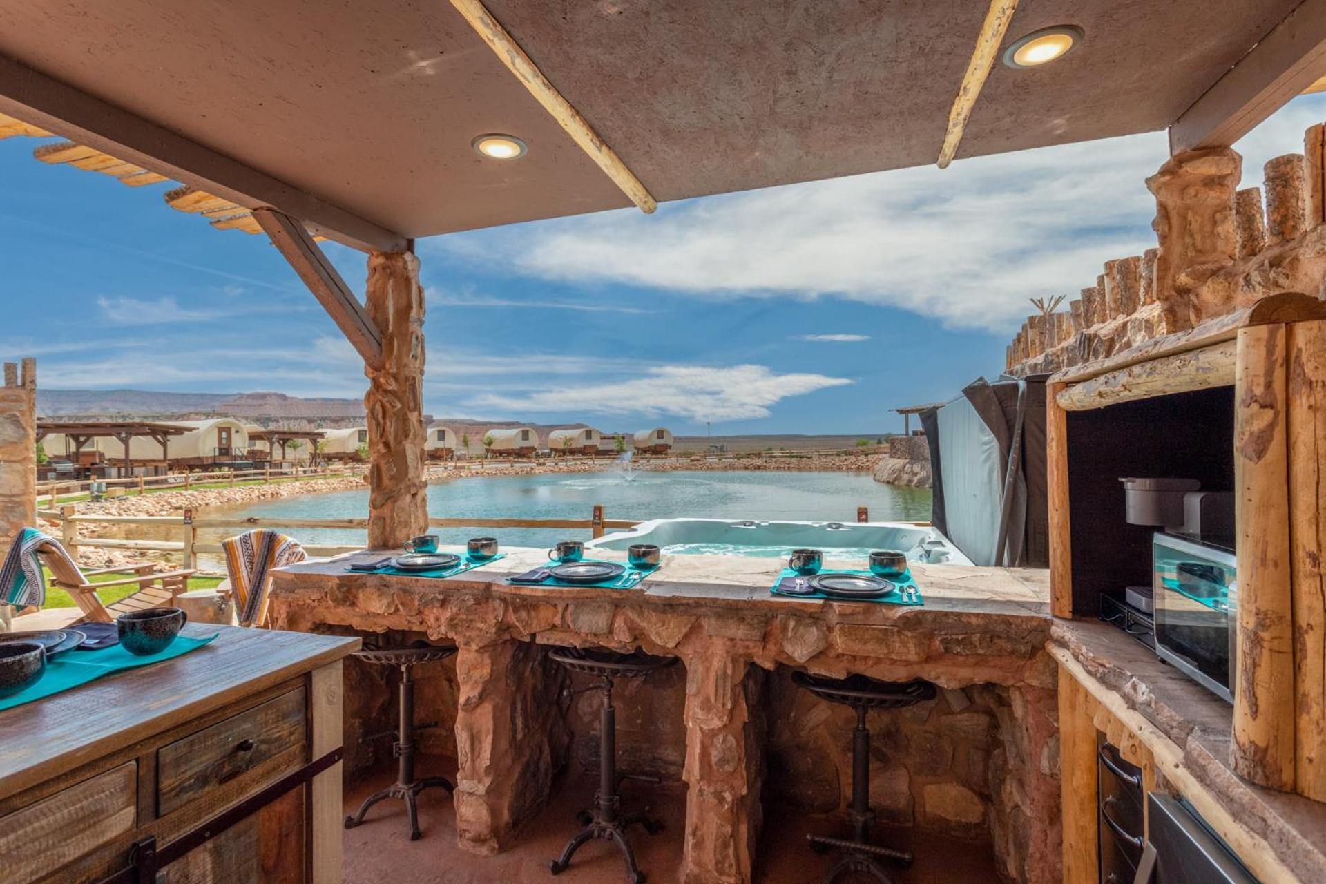 Zion White Bison Glamping & Rv Resort Virgin Exteriér fotografie